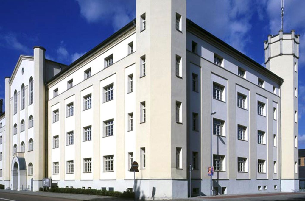 Hanke-Bau-Bernburg-Kreishaus-3